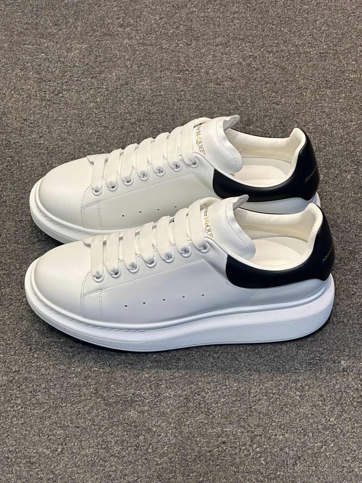 Alexander McQueen Sneakers