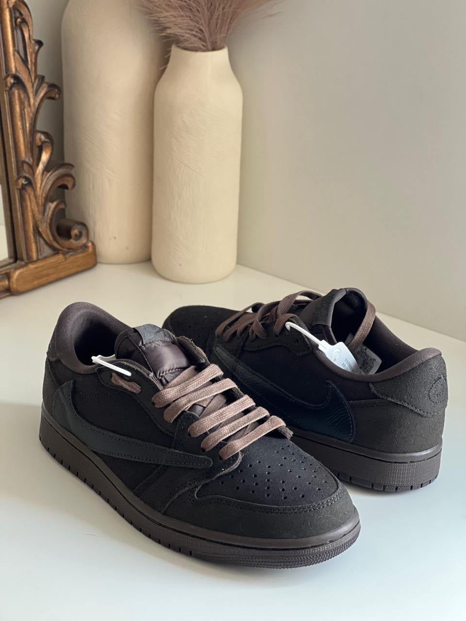 Nike x Travis Scott Sneakers ( VIP Quality)