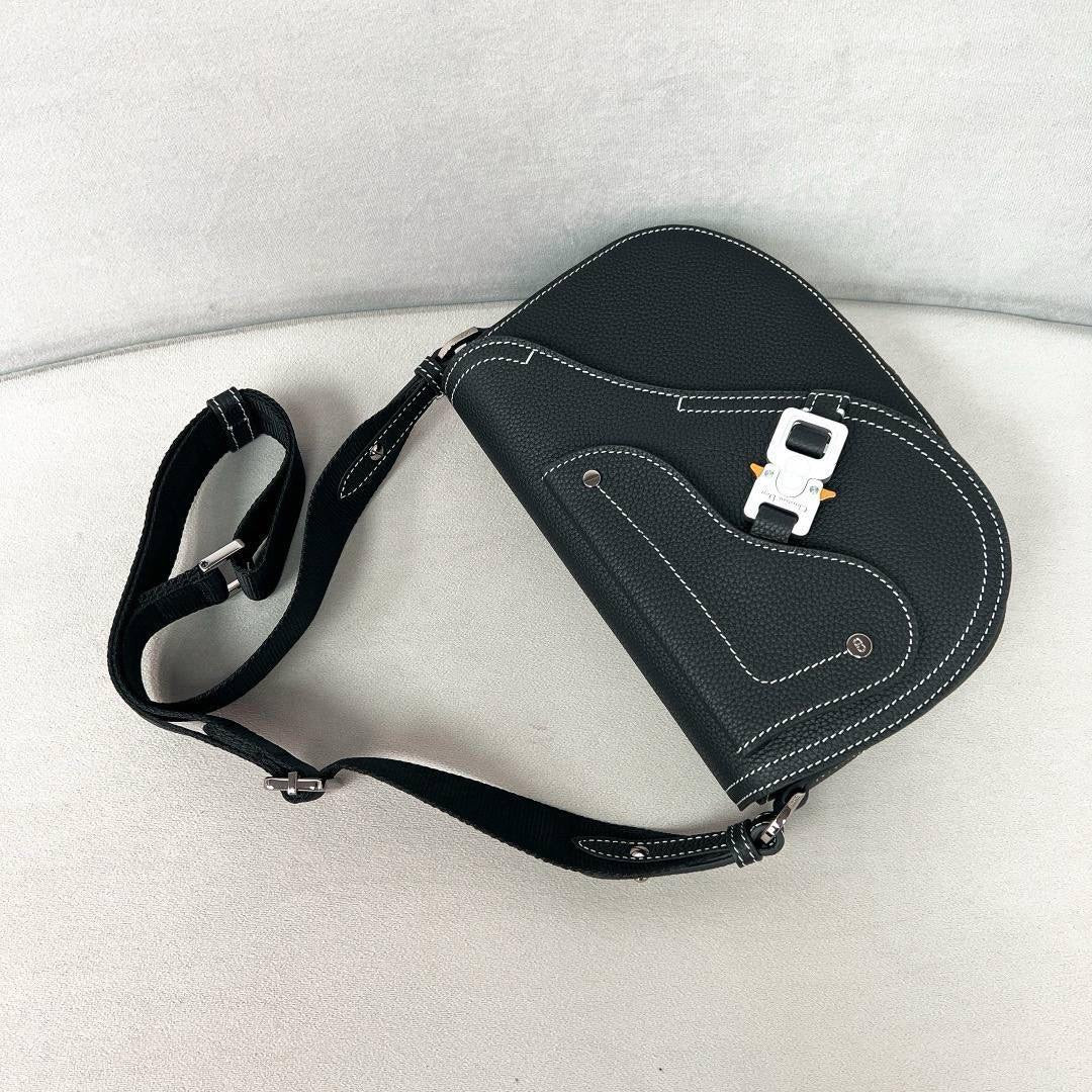 Dior Messenger Bag (VIP Quality) 2 colors