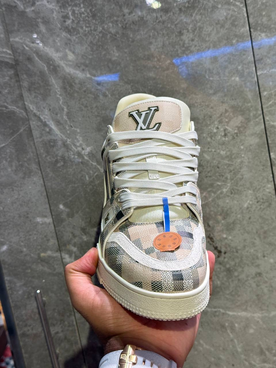 Louis Vuitton Sneakers