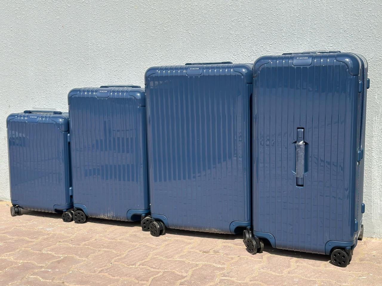 Rimowa Trolly Suitcase Set