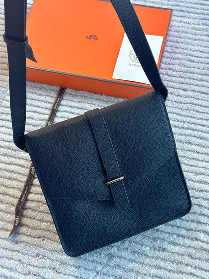 Hermes Messenger Bag