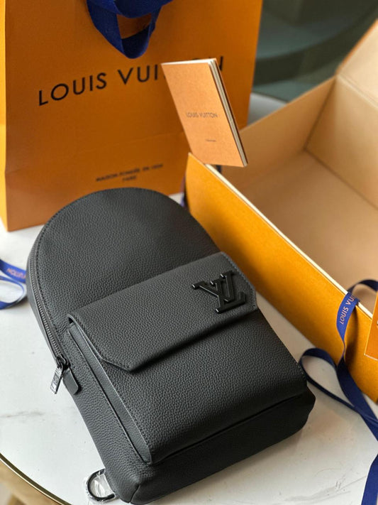 Louis Vuitton Backpack (VIP Quality)