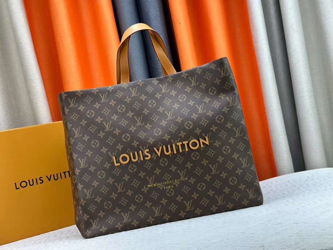 Louis Vuitton Tote Bag