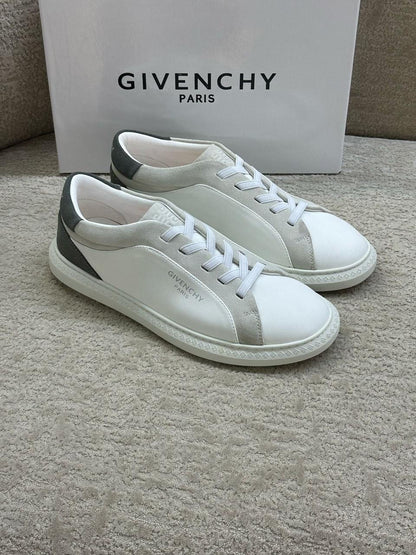 Givenchy Sneakers