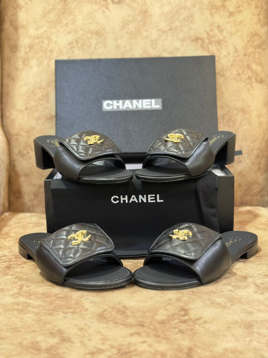 Chanel Slipper