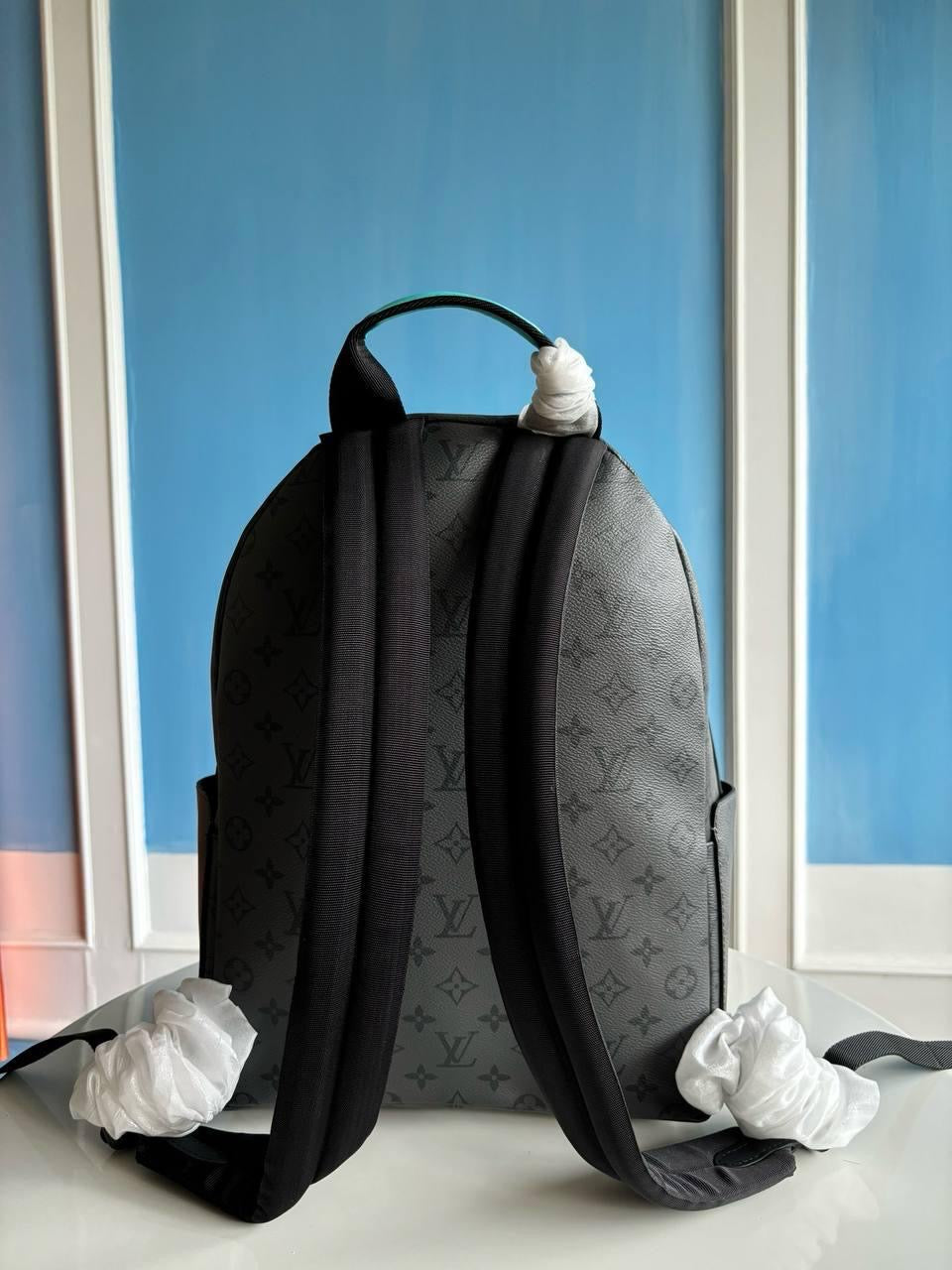 Louis Vuitton Backpack (VIP Quality)