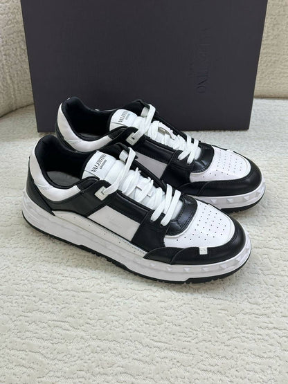 Valentino Sneakers