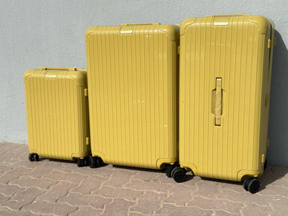 Rimowa Trolly Suitcase Set