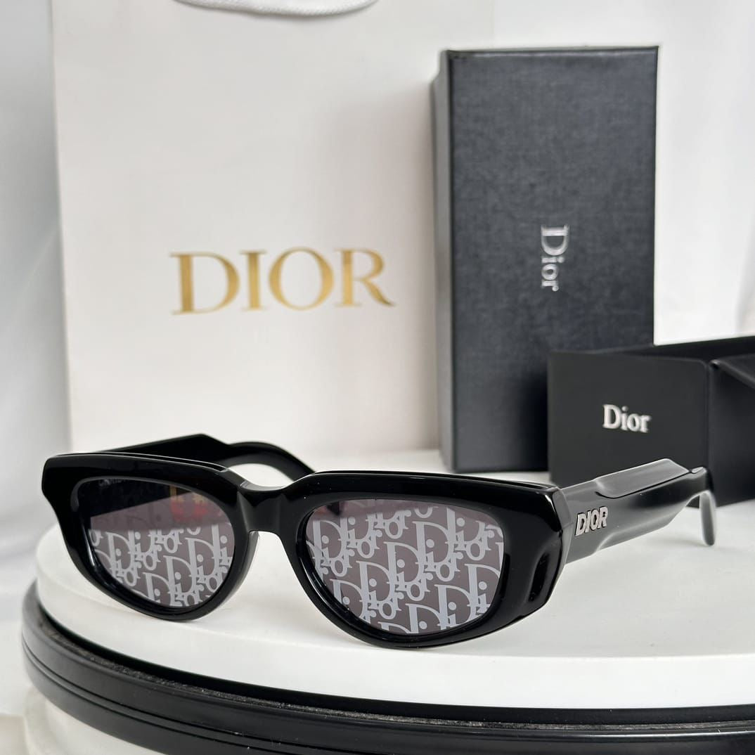 Dior Sunglasses 2 colors