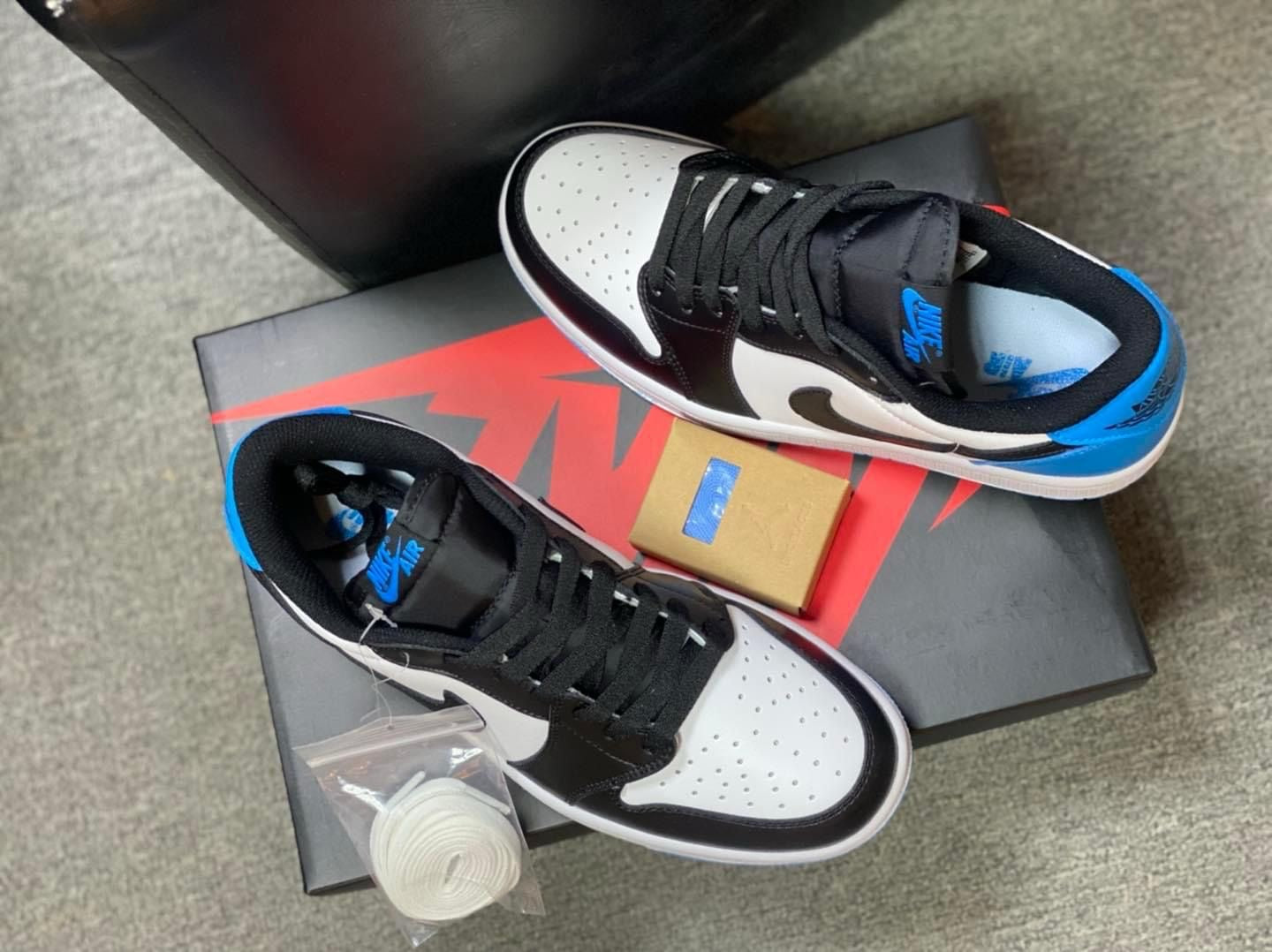 Jordan 1 Low OG