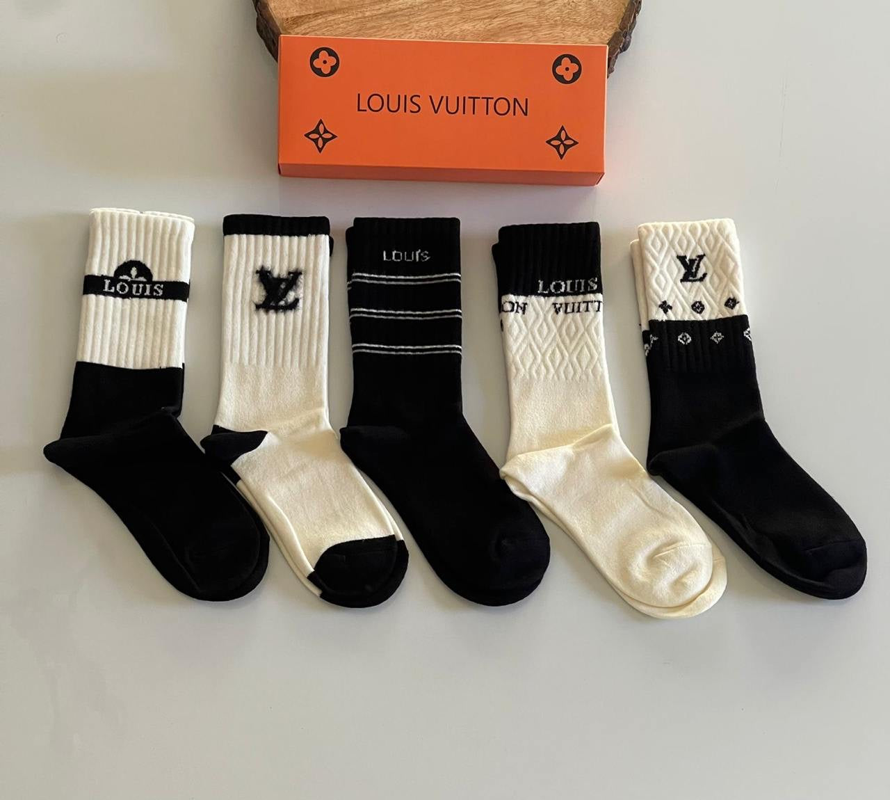 Louis Vuitton Socks