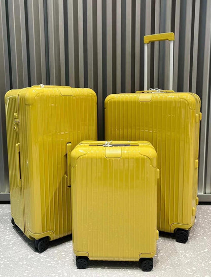 Rimowa Trolly Suitcase Set