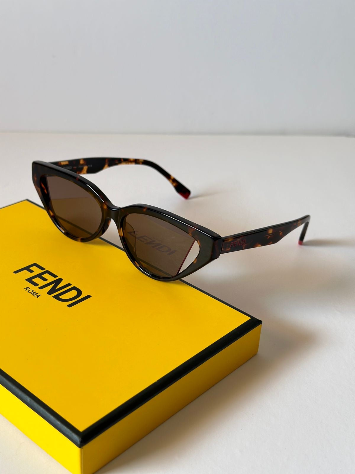 Fendi Sunglasses 2 colors