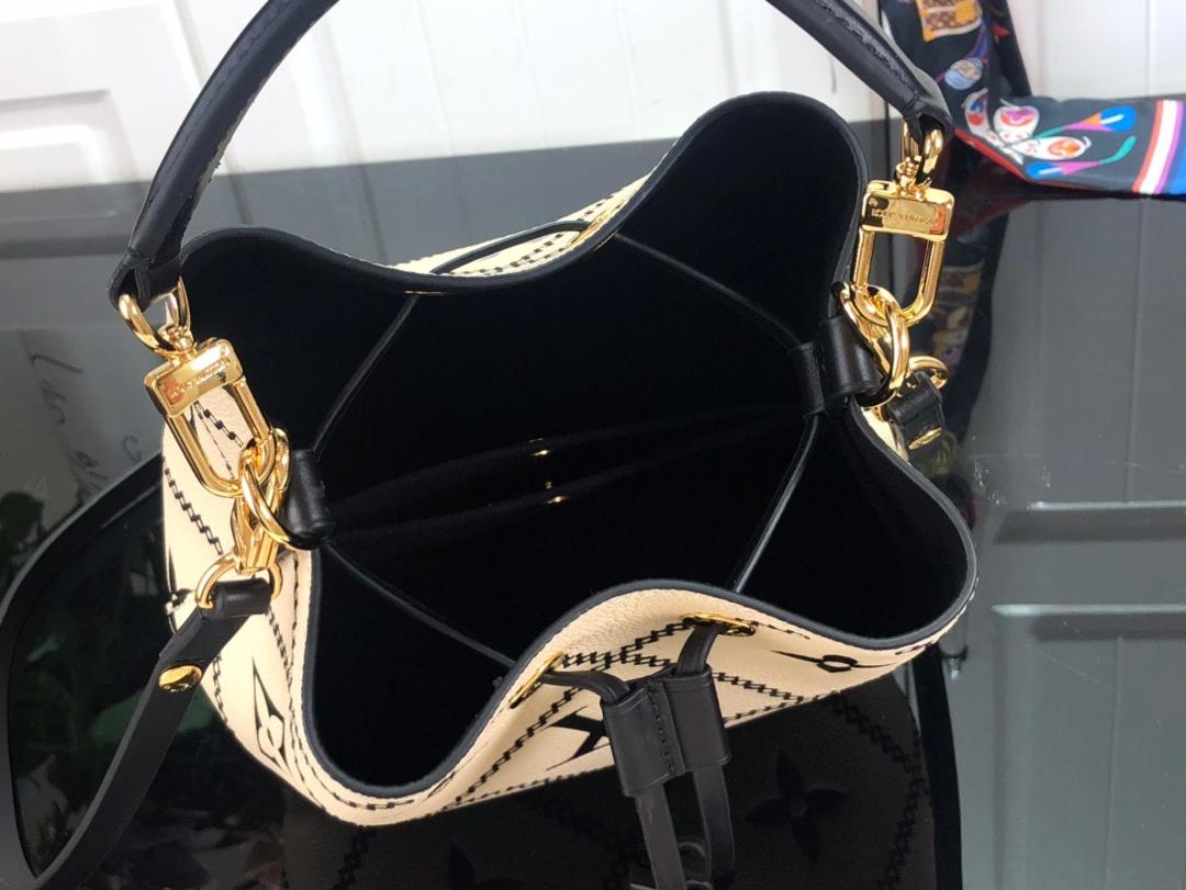 Louis Vuitton Bucket Bag