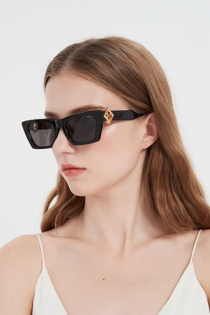 Fendi Sunglasses 4 colors