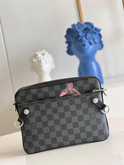 Louis Vuitton 3 in Messenger Bag (VIP Quality)