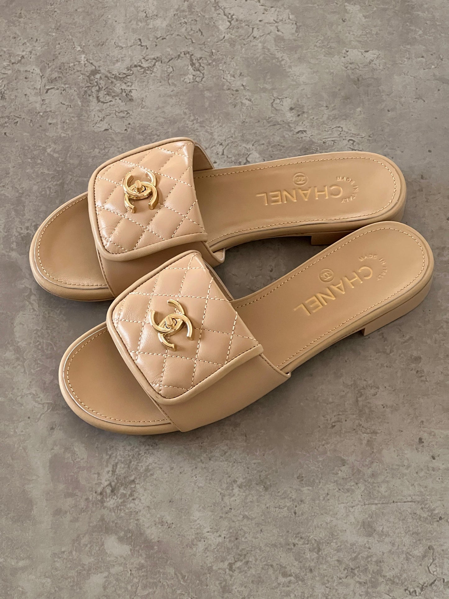 Chanel Slippers 2 colors