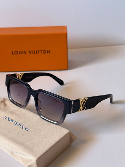 Louis Vuitton Sunglasses 5 Colors