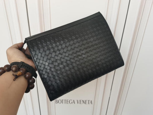 Bottega Pouch