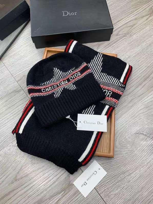 Dior Beanie Set