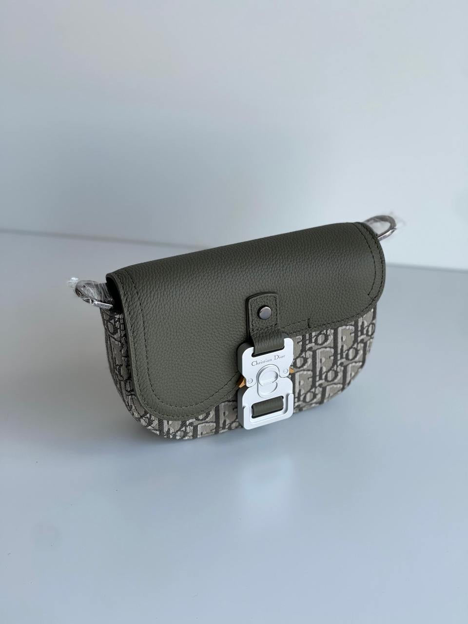 Dior Messenger Bag (VIP Quality) 2 colors