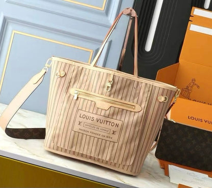 Louis Vuitton Tote Bag 2 colors