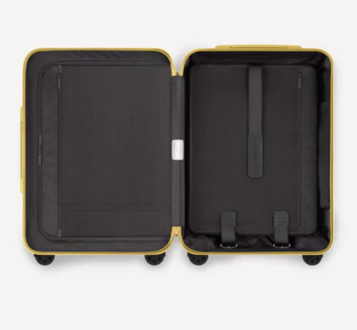 Rimowa Trolly Suitcase Set