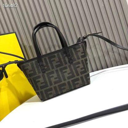 Fendi bucket Bag 4 colors