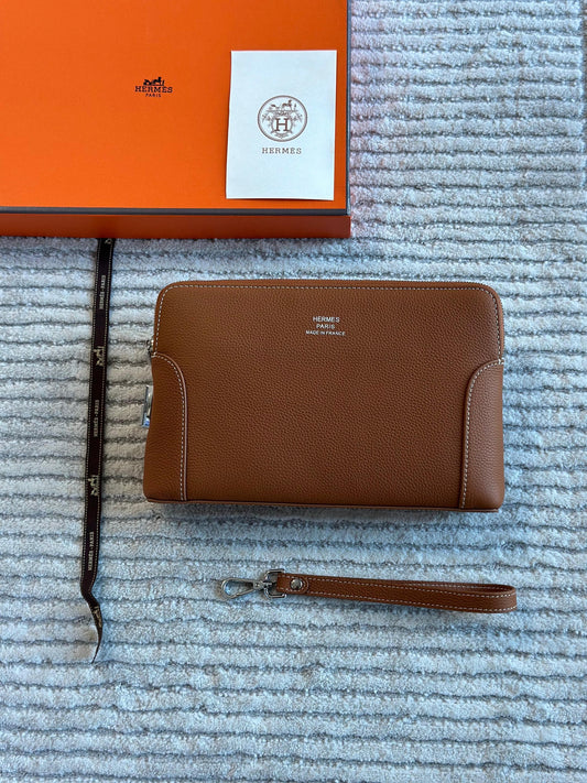 Hermes Pouch