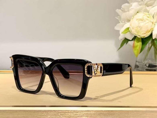 Valentino Sunglasses 2 colors