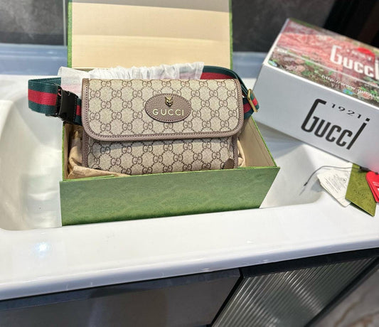 Gucci Messenger Bag