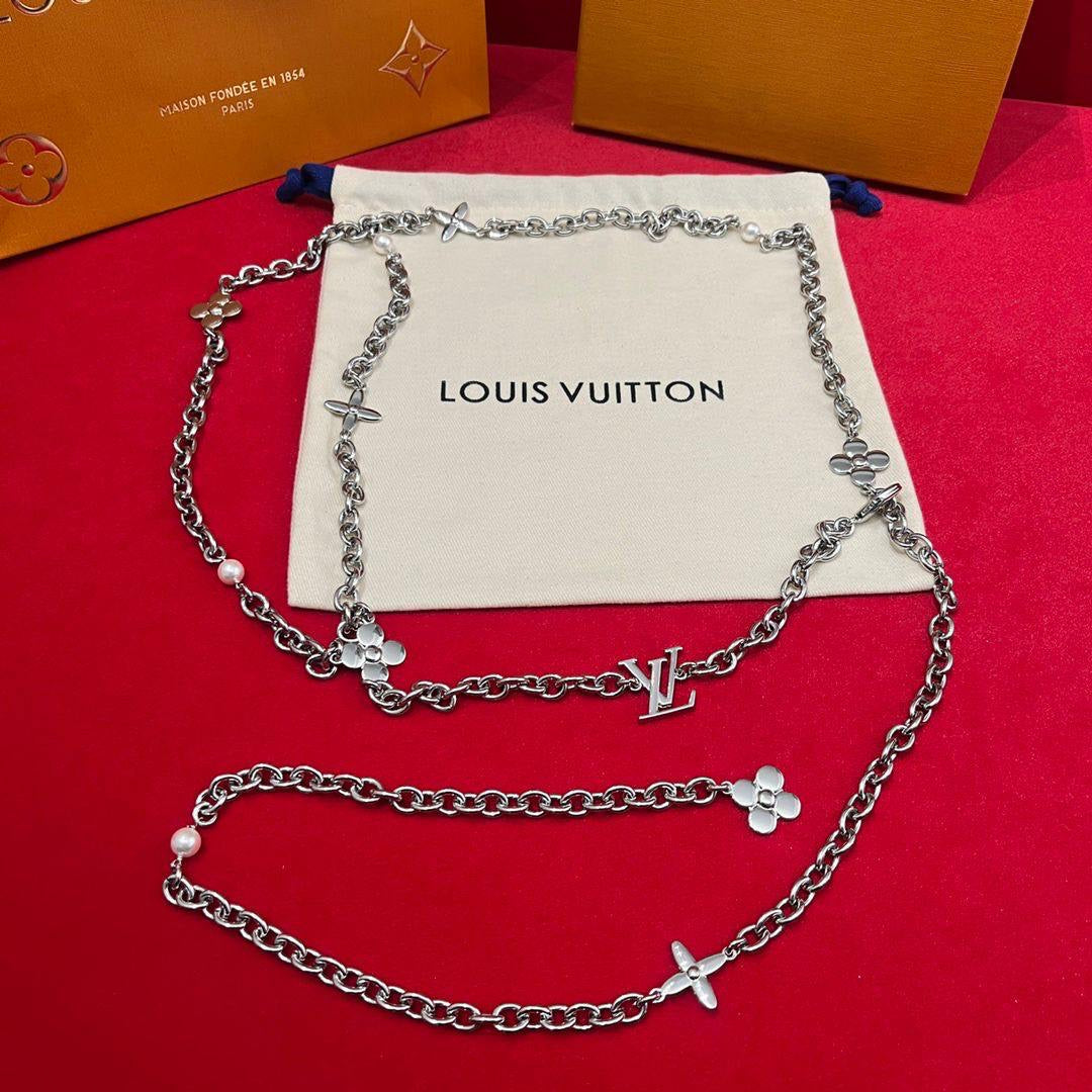 Louis Vuitton Belts 2 colors