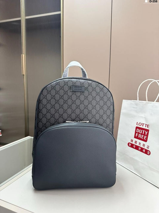 Gucci Backpack 2 colors