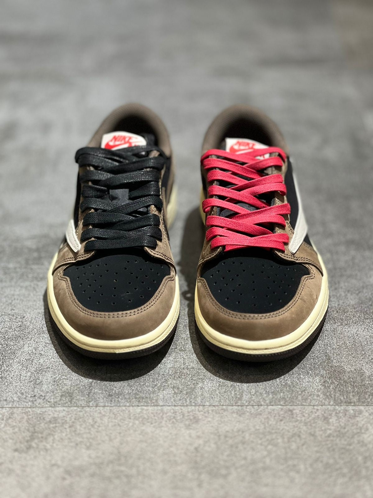 Jordan 1 Low OG Travis scott