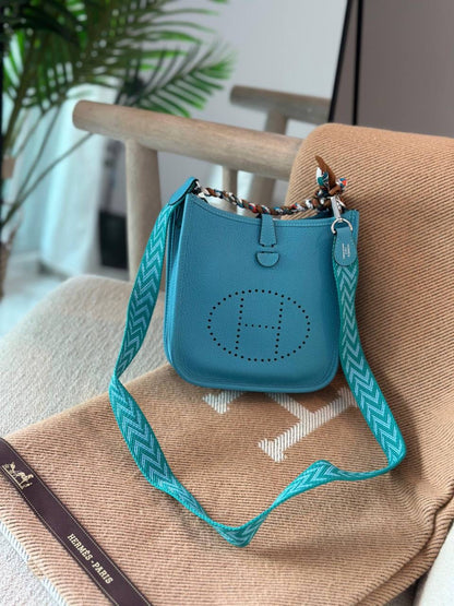 Hermes Evelyne TPM Sling Bag (VIP Quality)