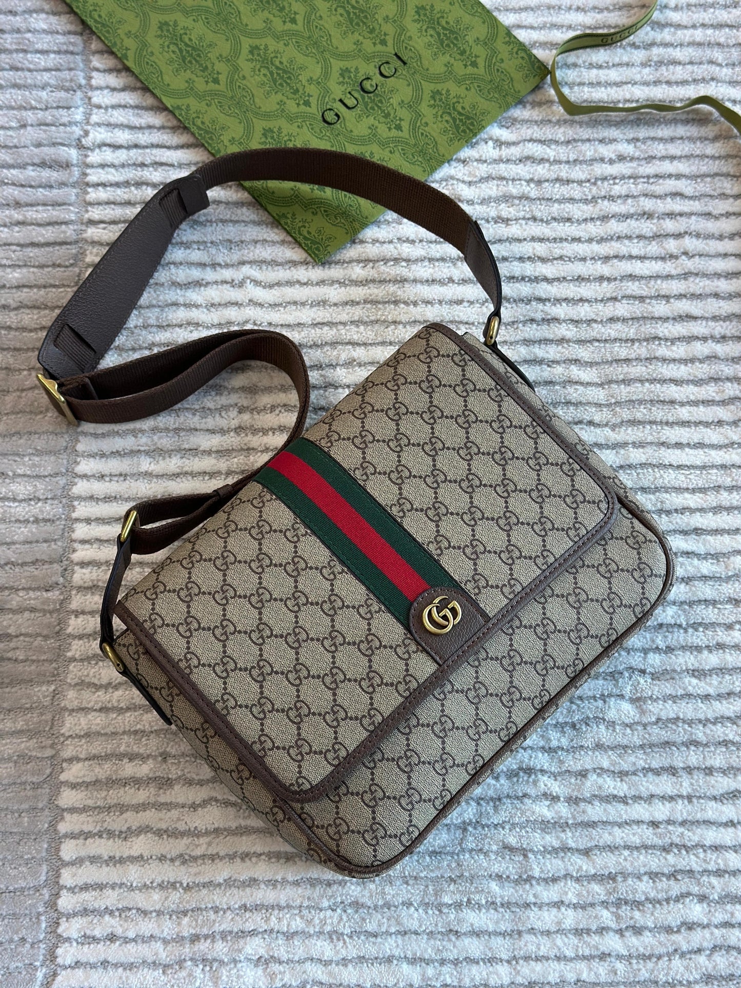 Gucci Messenger Bag