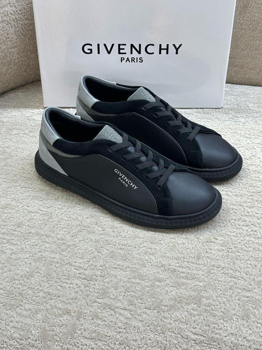 Givenchy Sneakers