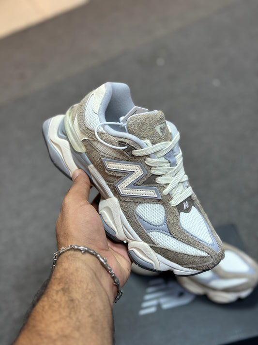 New Balance 9060 Low Driftwood