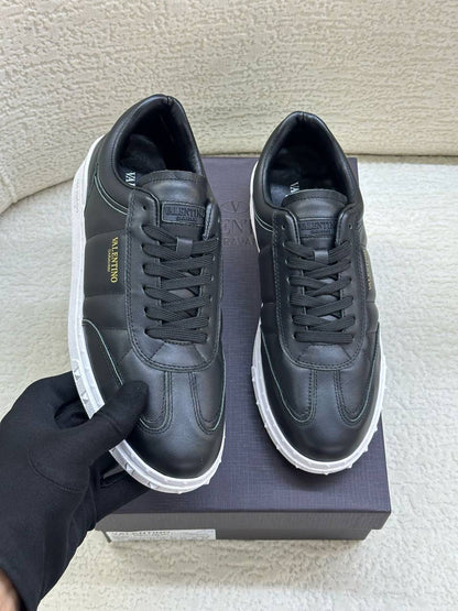 Valentino Sneakers