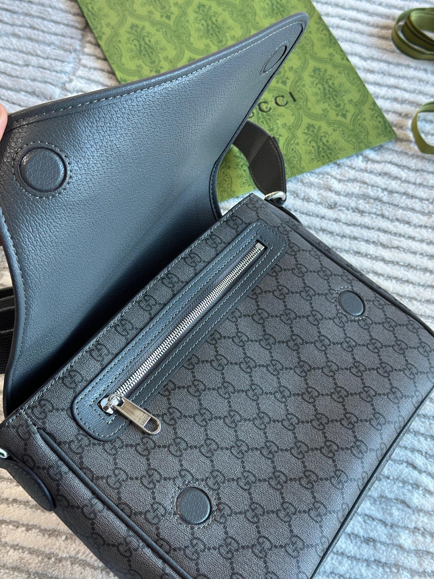 Gucci Messenger Bag