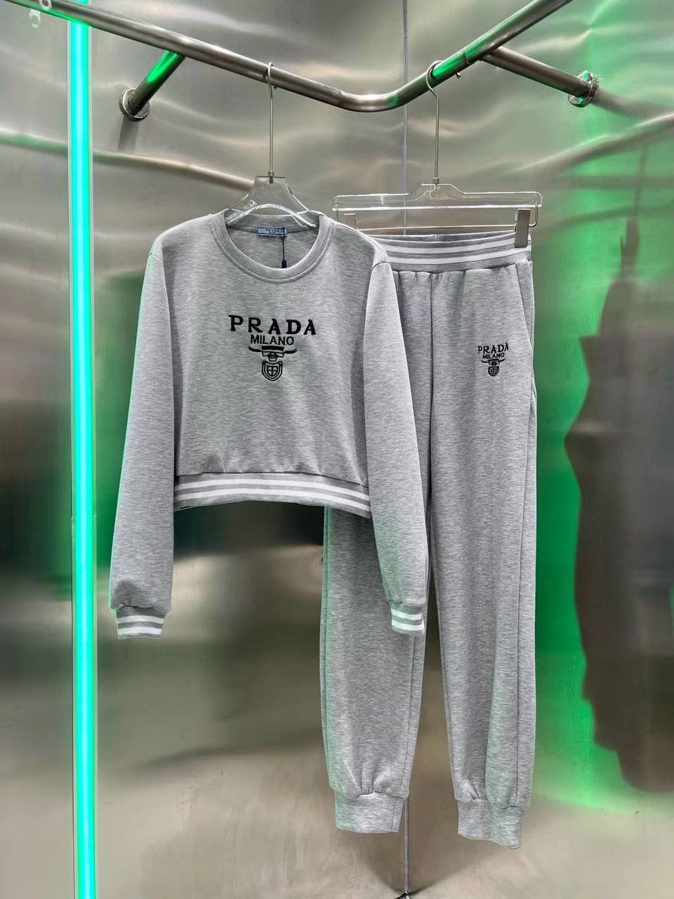 Prada Set