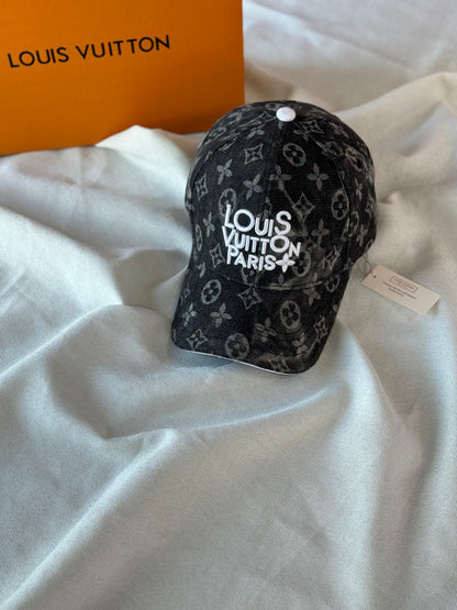 Louis Vuitton Caps 2 colors