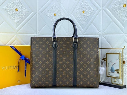 Louis Vuitton Carry Bag