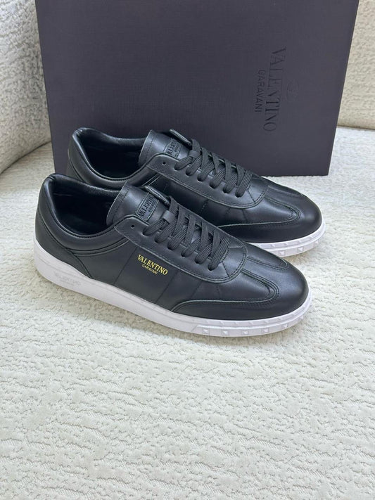 Valentino Sneakers