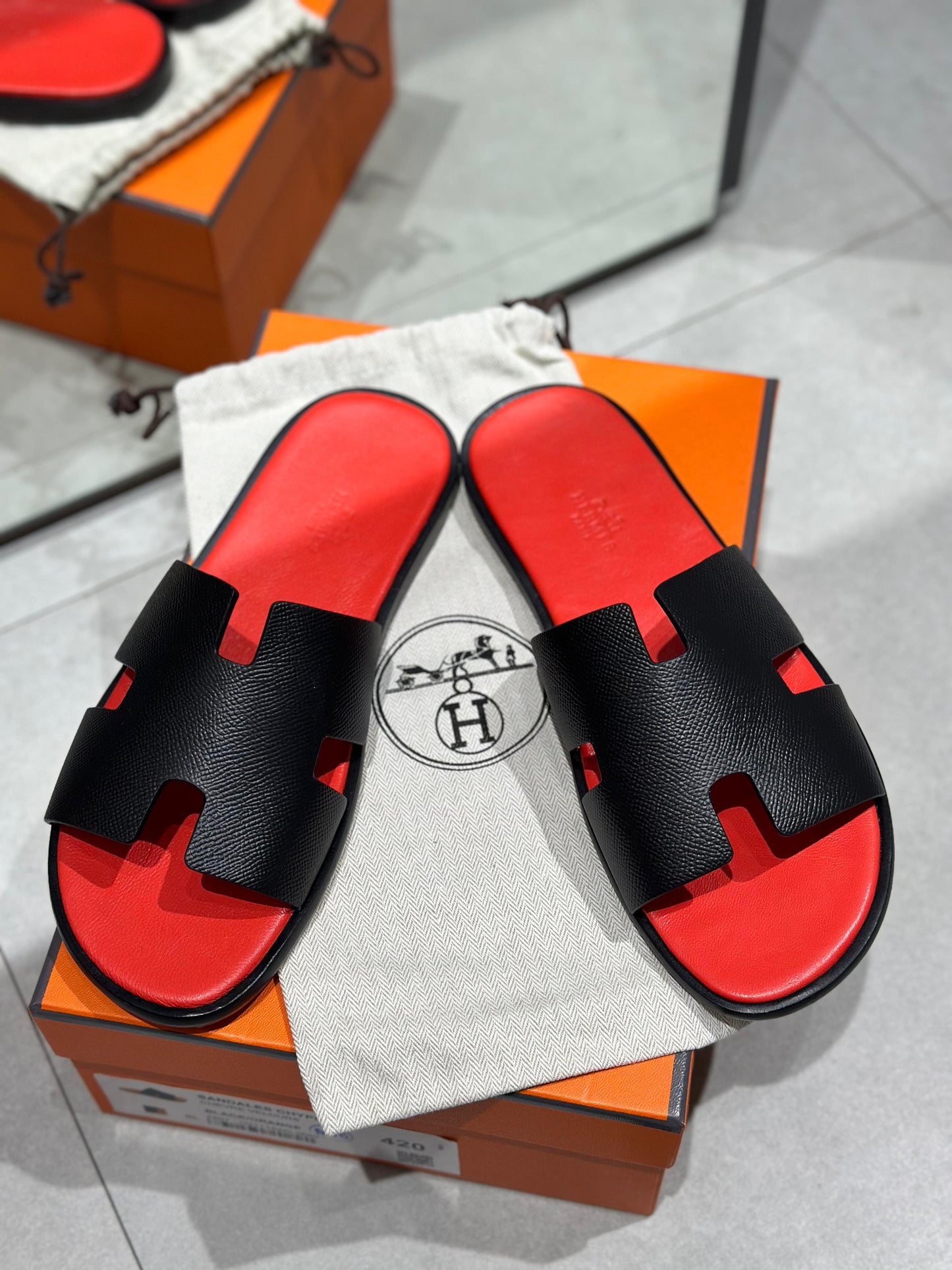 Hermes Slipper