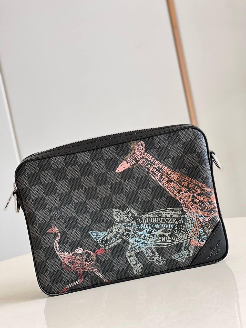 Louis Vuitton 3 in Messenger Bag (VIP Quality)