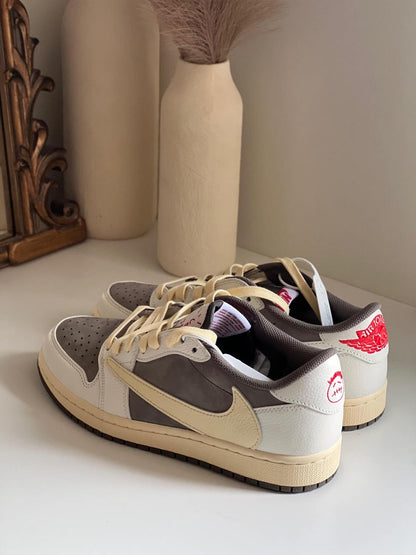 Nike x Travis Scott Sneakers ( VIP Quality)