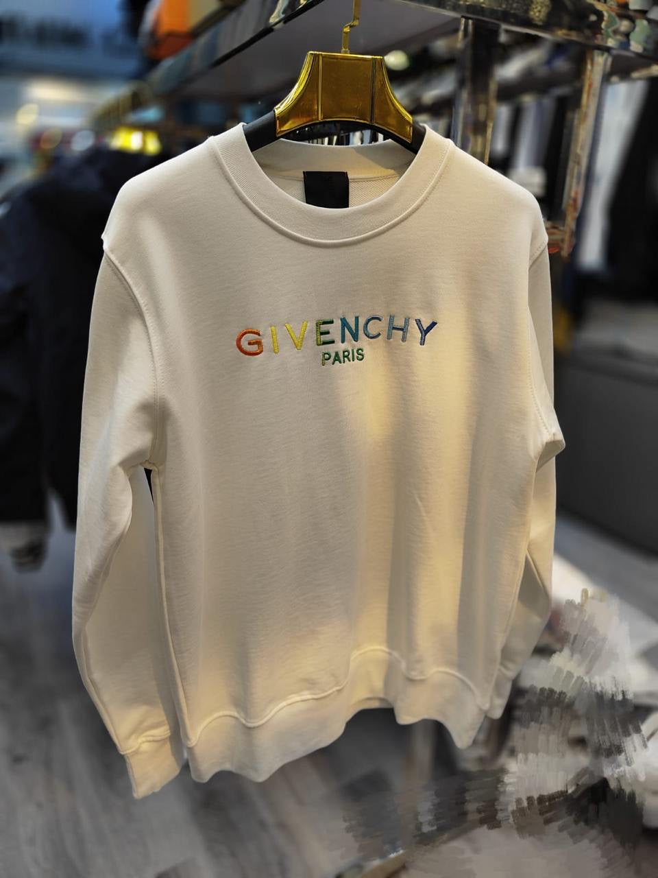 Givenchy Sweatshirt 2 colors