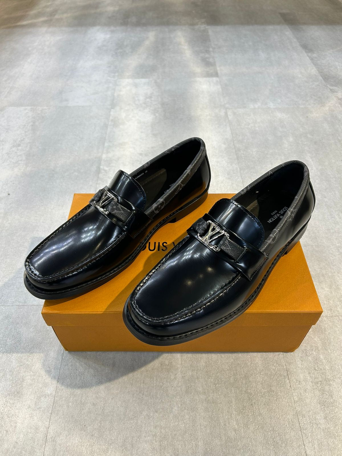 LOUIS VUITTON Loafers